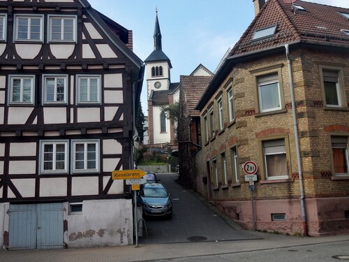 Pforzheim-Eutingen Unterkunft
Ferienwohnung
Monteurzimmer
Monteurwohnung
Monteurhaus
Gästezimmer
Hotel
Gasthof
Gasthaus
Airbnb
La Siesta