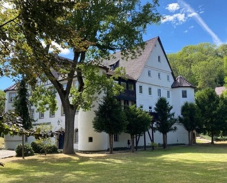 Vaihingen an der Enz - Riet Unterkunft Ferienwohnung Monteurzimmer Monteurwohnung Monteurhaus Gästezimmer Hotel Gasthof Gasthaus Airbnb La Siesta